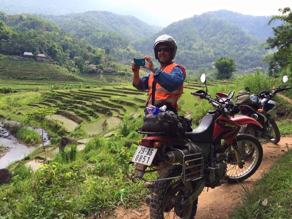 Phải trải nghiệm trekking, thuê xe máy khi du lịch Pù Luông